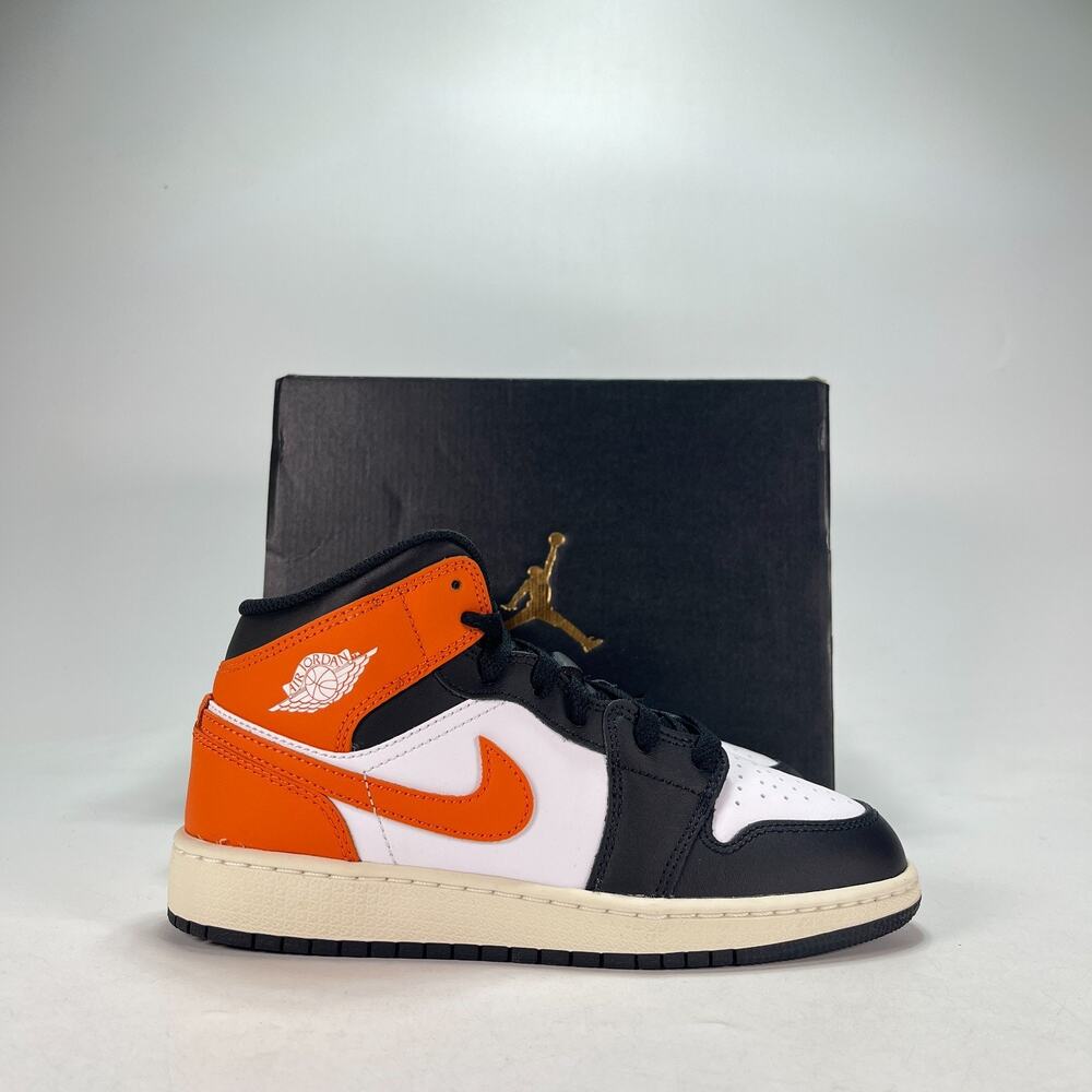Air Jordan 1 Mid GS Starfish Black White Sail Shoes DQ8423-801 Youth Size 4.5Y